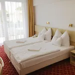 Két Korona Konferencia és Wellness Szálloda