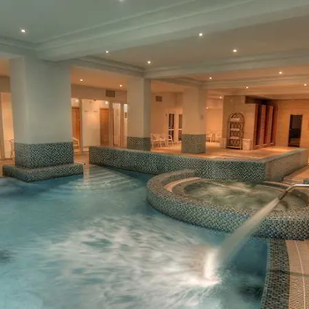 Ket Korona Konferencia Es Wellness فندق بالاتونسزارسكو