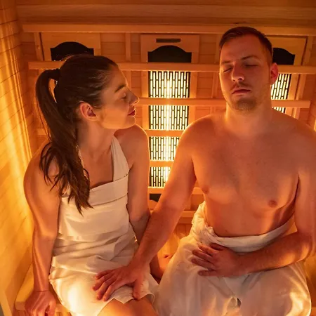 Ket Korona Konferencia Es Wellness 4*