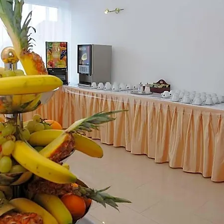 Ket Korona Konferencia Es Wellness 4*