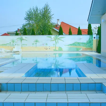 Ket Korona Konferencia Es Wellness Hotel 4*