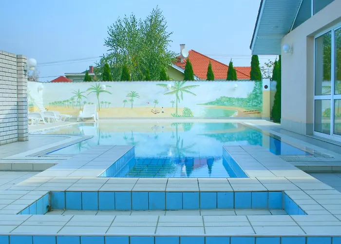 Ket Korona Konferencia Es Wellness Ξενοδοχείο 4*